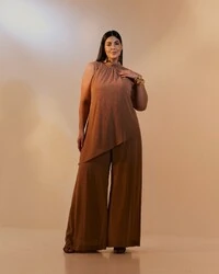 conjunto capa assimetrico quebela