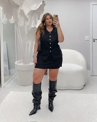 pre venda conjunto alfaiataria marrant colete e saia shorts rosamili