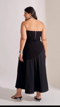 saia midi alongada evase collab kayla