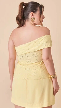 blusa ombro alice malha lasie com fivela upper