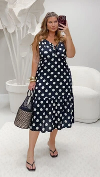 pre venda vestido viscose poa marianina