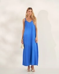 vestido longo com argolas quebela