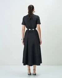 vestido evase com ziper frontal quebela