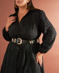 vestido chemise texturizado em relevo quebela