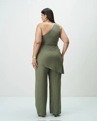 Conjunto calca reta+ blusa um ombro e faixa quebela