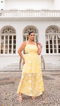 pre venda vestido midi em tela bordado divas