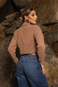 pre venda camisa texturizada bordada season divas