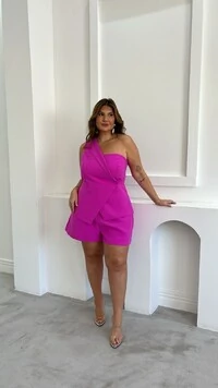 Conjunto alfaiataria viegas assimetrico hotpink