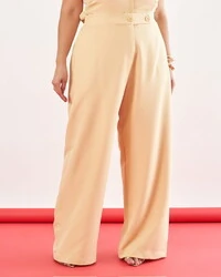 Calca reta alfaiataria botoes Bell kayla