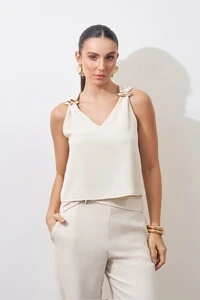 regata may com fivelas douradas kayla