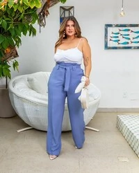 pre venda calca reta alfaiataria larissa mr fr