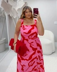 pre venda vestido midi estampado pink e vermelho rosamili