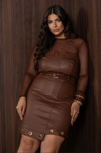 pre venda vestido courino assimetrico tomara ilhos divas