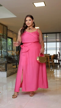 pre venda conjunto saia longa e blusa transpassada viscose com poliamida mr fr