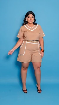 conjunto em algodao shorts e blusa com detalhe contraste predil
