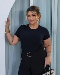 Pre venda blusa em malha canelada com perolas mr fr