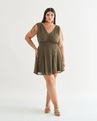 vestido decote v fluido plumetis quebela