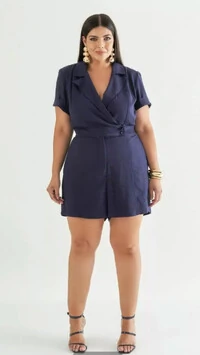 Macaquinho em alfa com botoes quebela