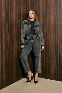 calca mom jeans black extonado izzat provador