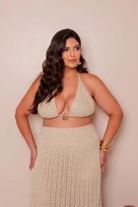 conjunto tricot sol saia longa e top planet