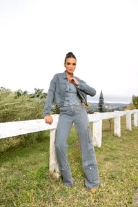 pre venda jaqueta jeans classica midi denim divas