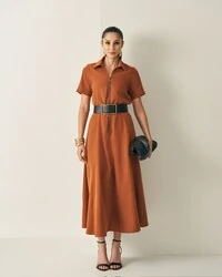 vestido evase com ziper frontal quebela