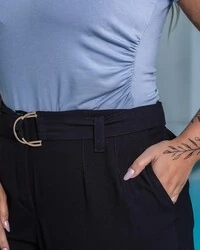 Pre venda blusa em malha canelada com perolas mr fr