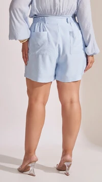 shorts viscose com botao tingido collab kayla