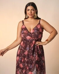 vestido floral chiffon celeste kayla