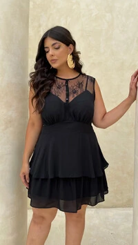 vestido renda chantily hotpink