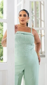 pre venda conjunto corselet em renda com pantalona divas