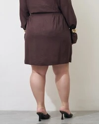 Saia alfaiataria linen meia coxa kayla