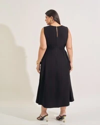 vestido decote quadrado kayla