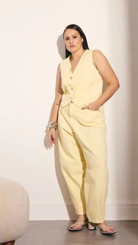 colete jeans amarelo manteiga izzat