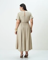 conjunto cropped nozinho + saia evase midi quebela