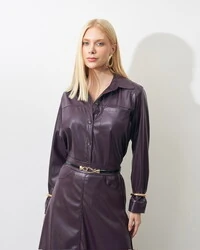 camisa courino com bolso over kayla