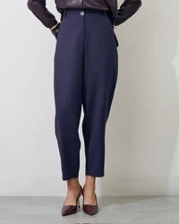 Calça alfaiataria cenoura carol kayla