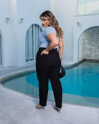Pre venda blusa em malha canelada com perolas mr fr