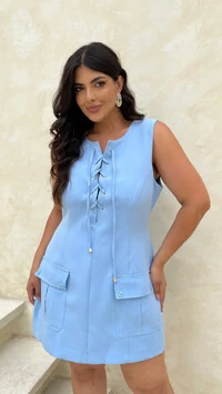 vestido ilhos alfaiataria hotpink