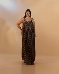 vestido longo regata estampa vertical forrado quebela