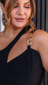 pre venda vestido midi cut out alca correntes mr fr