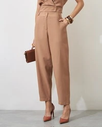 Calça alfaiataria cenoura carol kayla