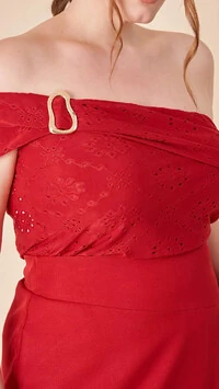 blusa ombro alice malha lasie com fivela upper