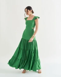 vestido longo com manga babado e cut out abaixo do busto quebela