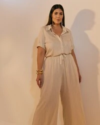 conjunto risca de giz camisa+ calca comfy e forrada 100% algodao quebela