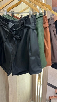 shorts courino com faixa libe