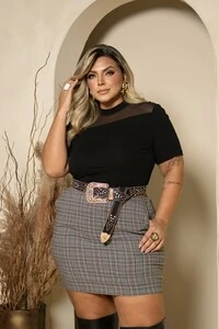 pre venda blusa malha com tule poliamida manga curta milan