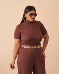 conjunto em malha com elastano blusa meia gola+ calca pantalona quebela