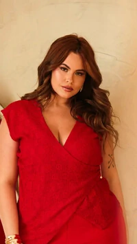 blusa em malha lasie com detalhe fivela lateral upper