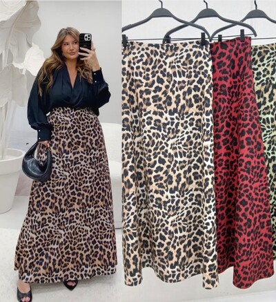 Foto saia evase com elastano animal print hotpink